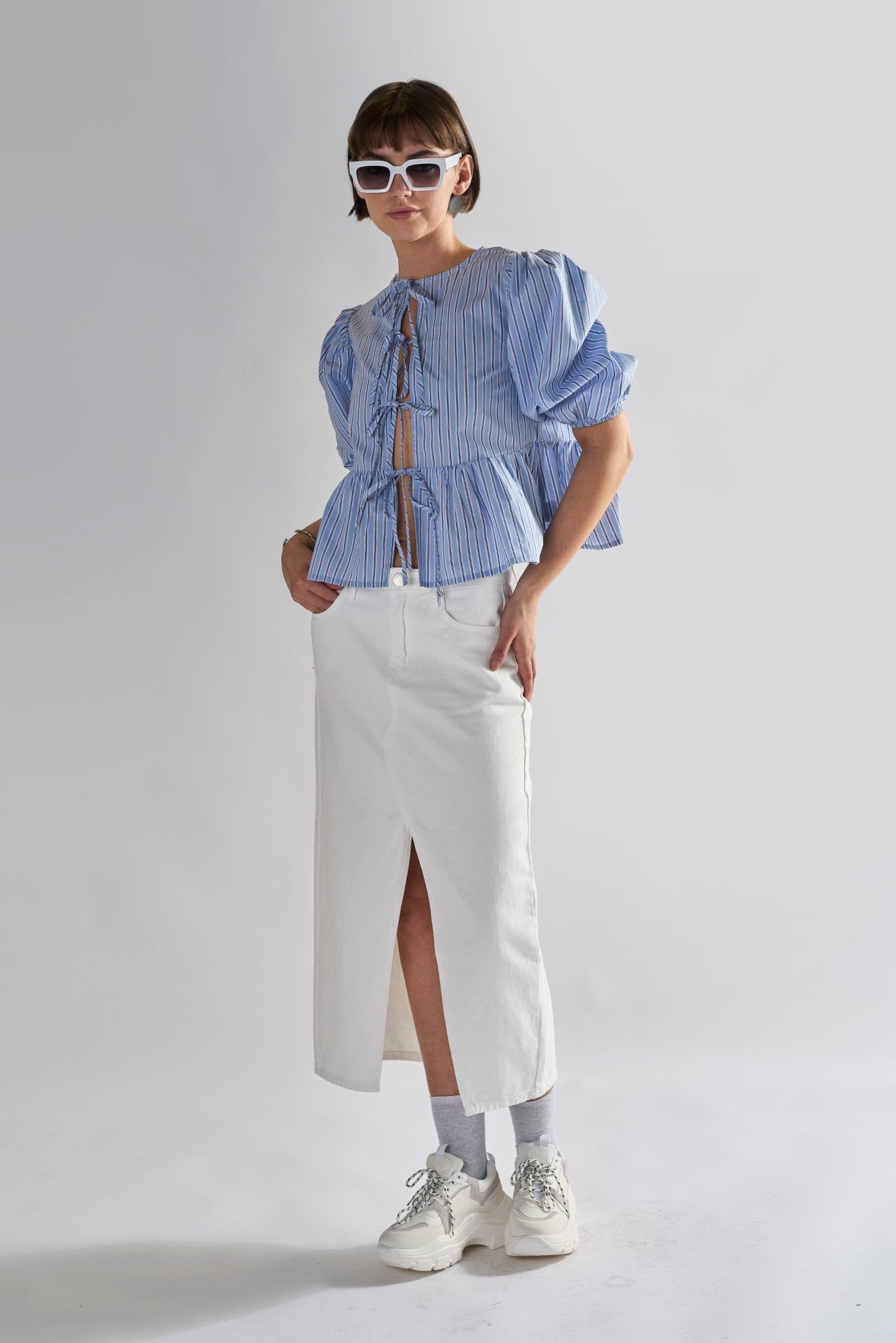 francespenny.shopoff-white-centre-split-denim-maxi-skirt_1.jpg
