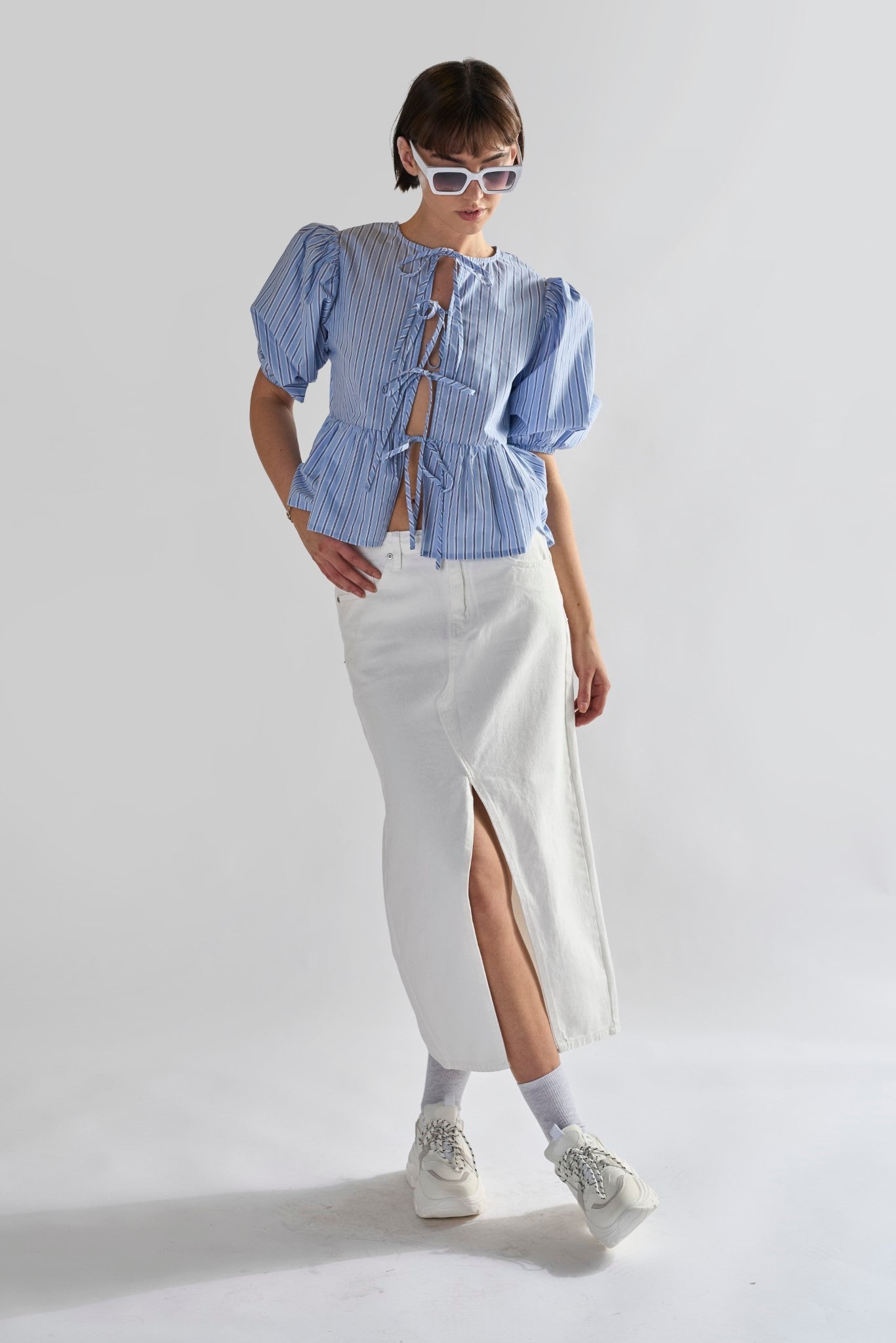 francespenny.shopoff-white-centre-split-denim-maxi-skirt_5.jpg
